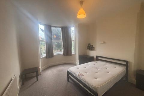1 bedroom in a flat share to rent, Loughborough Road, West Bridgford, NOTTINGHAM