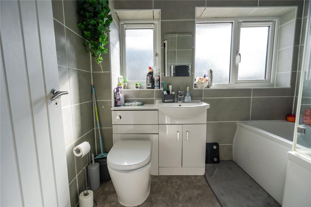 Bathroom (2)