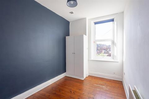 2 bedroom flat to rent, Addycombe Terrace, Heaton, Newcastle upon Tyne