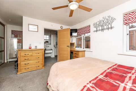 4 bedroom detached house for sale, Gascoigne Close, Pontefract