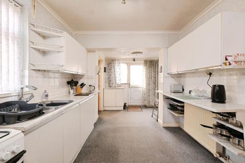 3 bedroom end of terrace house for sale, Muirfield, Yate, Bristol, BS37