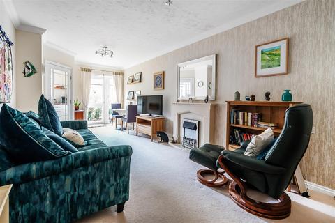 2 bedroom retirement property for sale, EMMELINE LODGE, LEATHERHEAD
