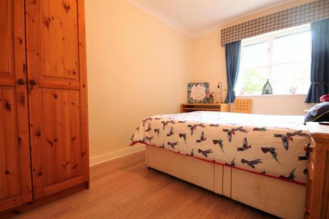 2 bedroom apartment to rent, Sloane Court, Jesmond