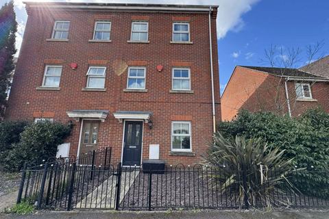 undefined, Urquhart Road, Thatcham RG19