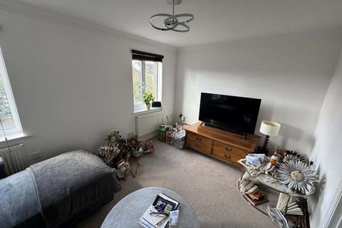 undefined, Urquhart Road, Thatcham RG19