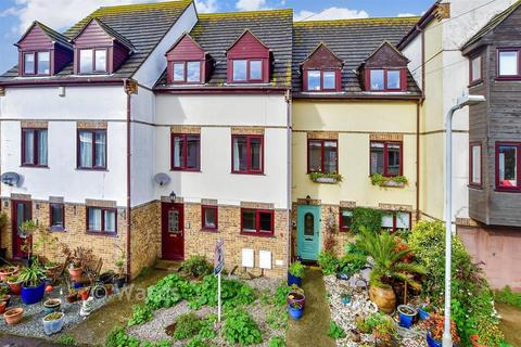 4 bedroom terraced house for sale, Peter Street, Deal CT14