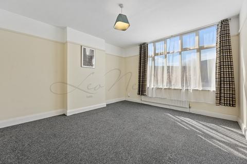 2 bedroom flat to rent, Harrow Road, Wembley HA0
