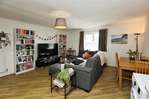 2 bedroom flat for sale, Wickham Road, Fareham