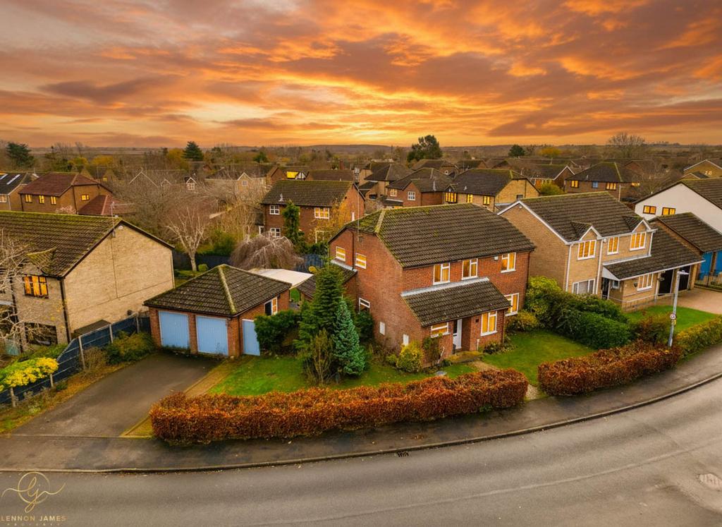 The Malting, Huntingdon PE26 4 bed detached house for sale - £425,000