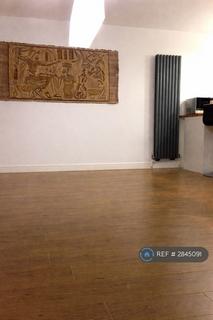 undefined, Staines Road, Twickenham, TW2