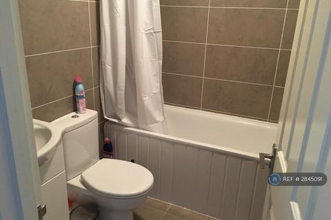 undefined, Staines Road, Twickenham, TW2