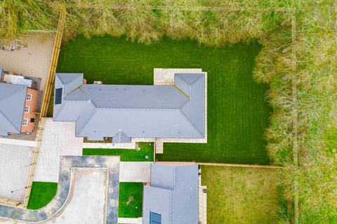 undefined, Poplar Gardens, Peterborough PE7