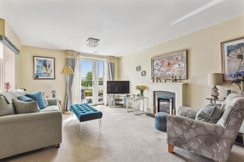 2 bedroom apartment for sale, Moorfield Road, Denham, Uxbridge