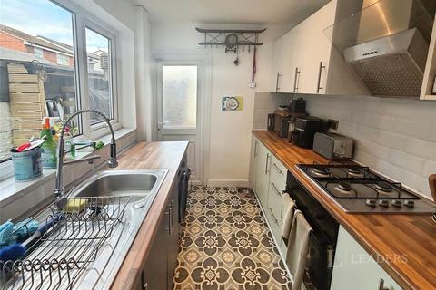 2 bedroom terraced house to rent, Division Road, Hull, East Riding of Yorkshi, HU3