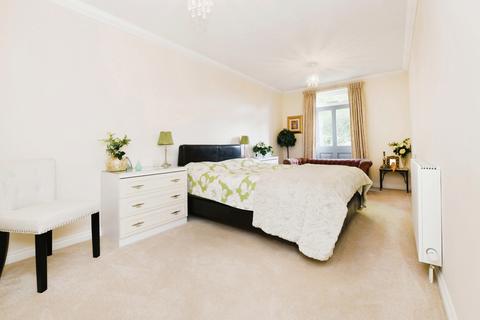 2 bedroom flat for sale, New London Road, Chelmsford, Essex, CM2