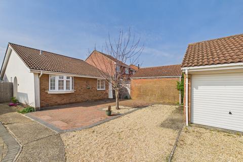 2 bedroom detached bungalow for sale, Cox Dale, Titchfield Common, PO14 4JW