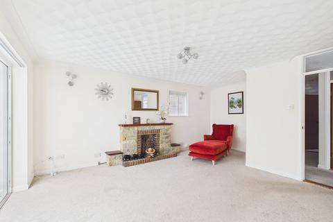 2 bedroom detached bungalow for sale, Cox Dale, Titchfield Common, PO14 4JW