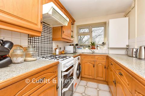 2 bedroom flat for sale, Albion Road, Sutton SM2