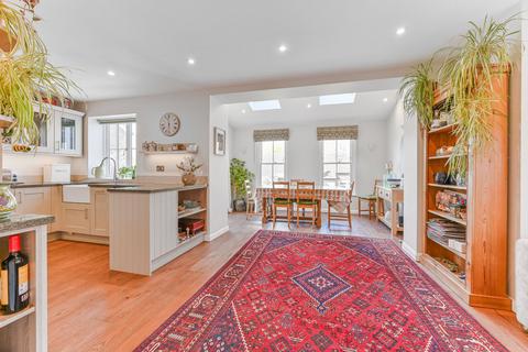 4 bedroom detached house for sale, Old Malden Lane, Worcester Park, KT4