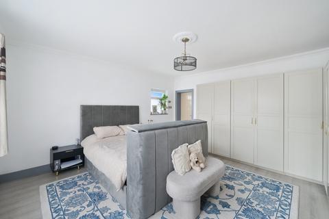 undefined, Henley Avenue, Sutton SM3