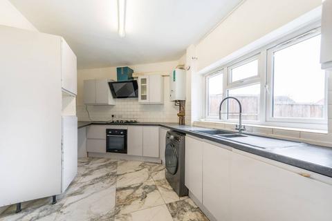 undefined, Logan Road, Wembley, HA9