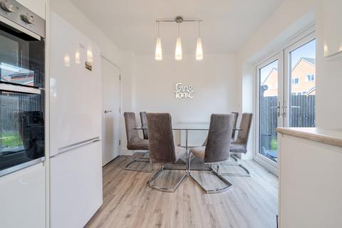 5 bedroom detached house for sale, Apple Tree Close, Norton Fitzwarren