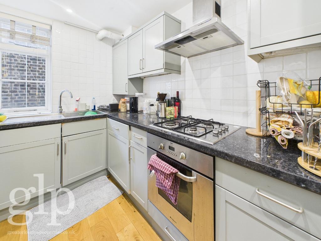 Apartment in London - View 2