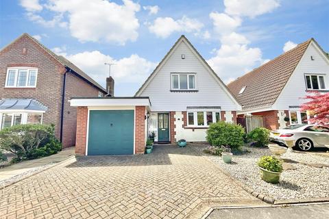 3 bedroom detached house for sale, Windsor Drive, Rustington BN16