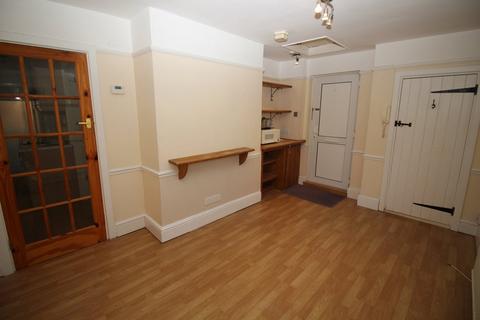 1 bedroom flat to rent, Homestead Road, Hatfield, AL10