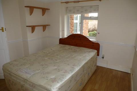 1 bedroom flat to rent, Homestead Road, Hatfield, AL10