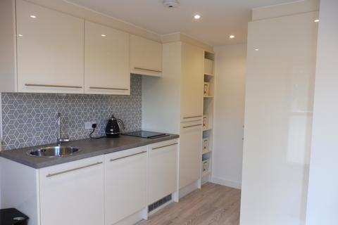 undefined, London Road, Cheam, Sutton