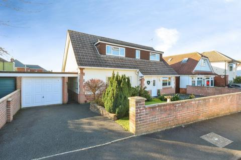 4 bedroom bungalow for sale, Enfield Avenue, Poole