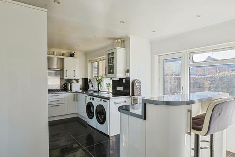 4 bedroom bungalow for sale, Enfield Avenue, Poole