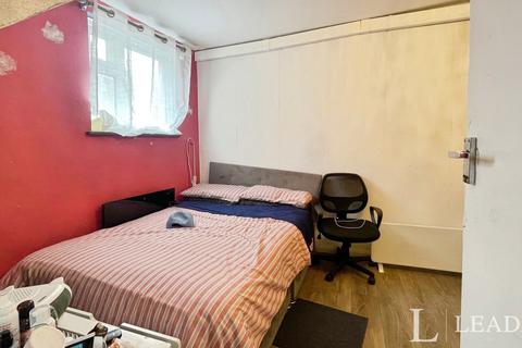 undefined, Southchurch Road, Southend-on-Sea, SS1