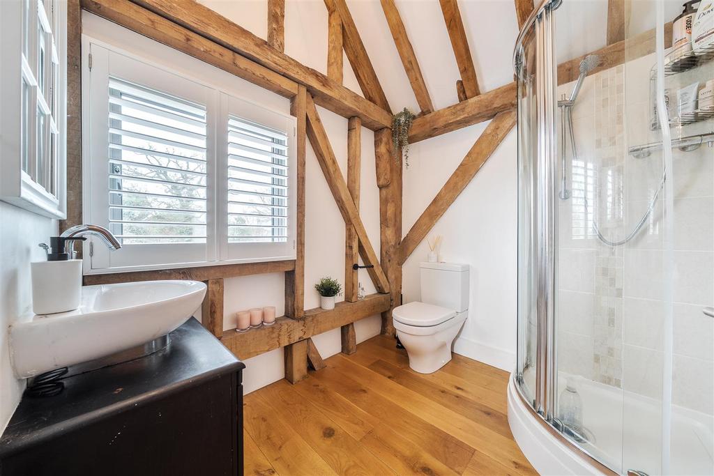 Bedroom 2 En-Suite