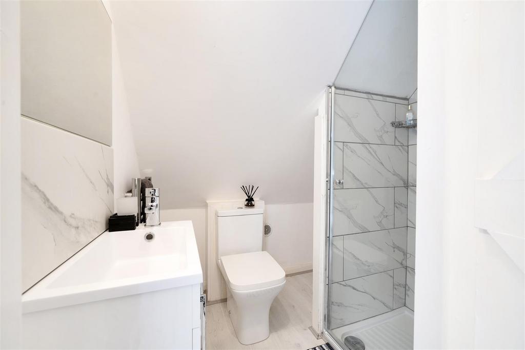 Annex Shower Room