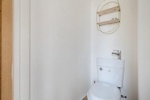 3 bedroom end of terrace house for sale, Throwley Close, Abbey Wood, London, SE2