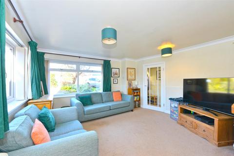 3 bedroom semi-detached house for sale, Longbridge Close, Telford Estate, Shrewsbury