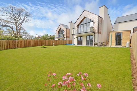 undefined, Mellingey Valley, Truro TR3