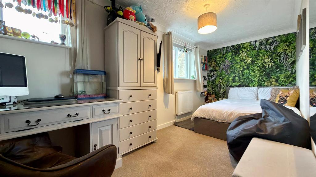 Bedroom2.jpg