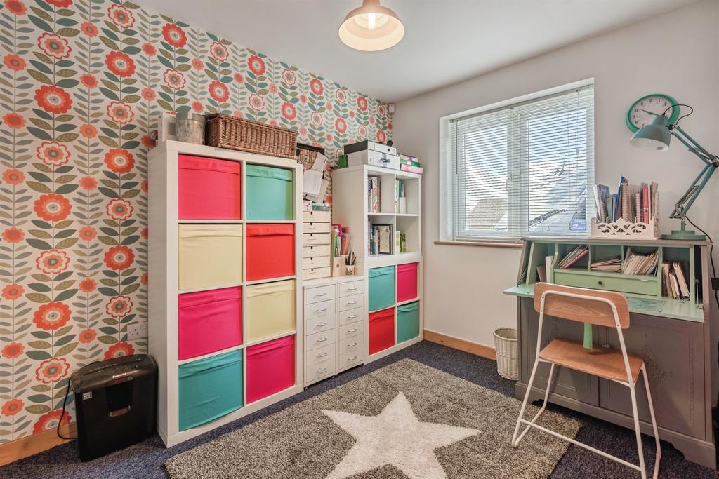 Bedroom 4/Office