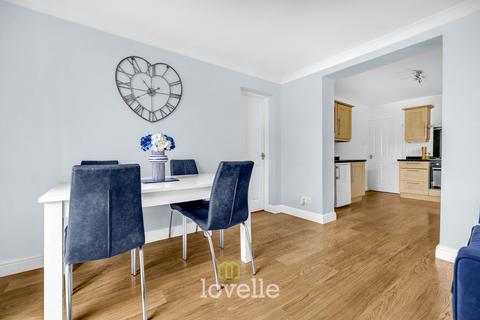 undefined, North Sea Lane, Cleethorpes DN35
