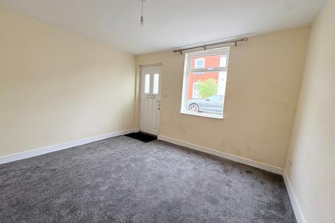 2 bedroom end of terrace house for sale, Prestbury Road, Macclesfield SK10