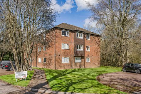 2 bedroom flat for sale, St Johns Well Court, Berkhamsted, HP4