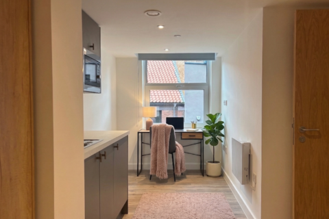 Studio to rent, at Nationwide, Armourers House, 50 Queen Charlotte Street BS1