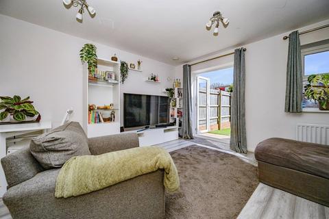 undefined, Bunting Close, HEMEL HEMPSTEAD