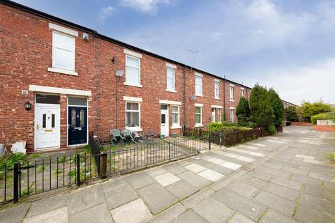 3 bedroom apartment for sale, Oswin Avenue, Forest Hall, NE12