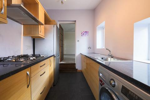 3 bedroom apartment for sale, Oswin Avenue, Forest Hall, NE12