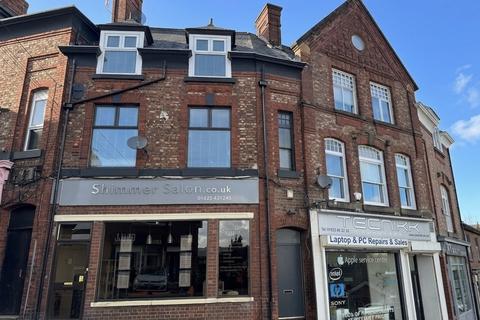 2 bedroom apartment to rent, Queen Victoria Street, Macclesfield, SK11