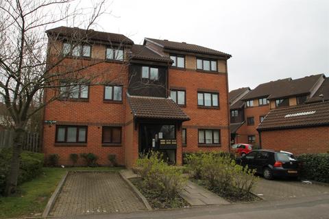 2 bedroom flat to rent, Century Court, Pavilion Way, Edgware, Greater London, HA8
